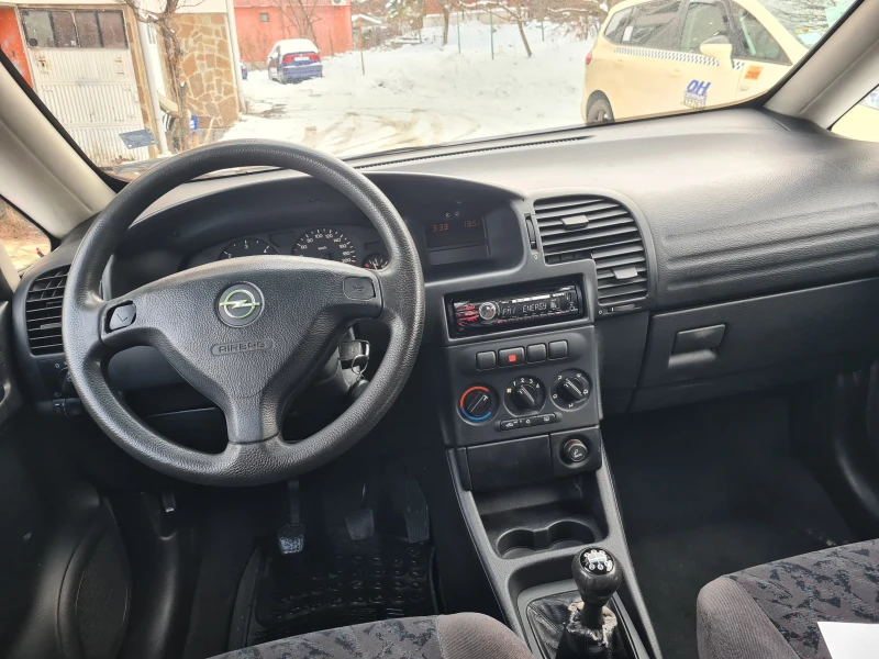 Opel Zafira 2.2 DTL, снимка 7 - Автомобили и джипове - 48677689