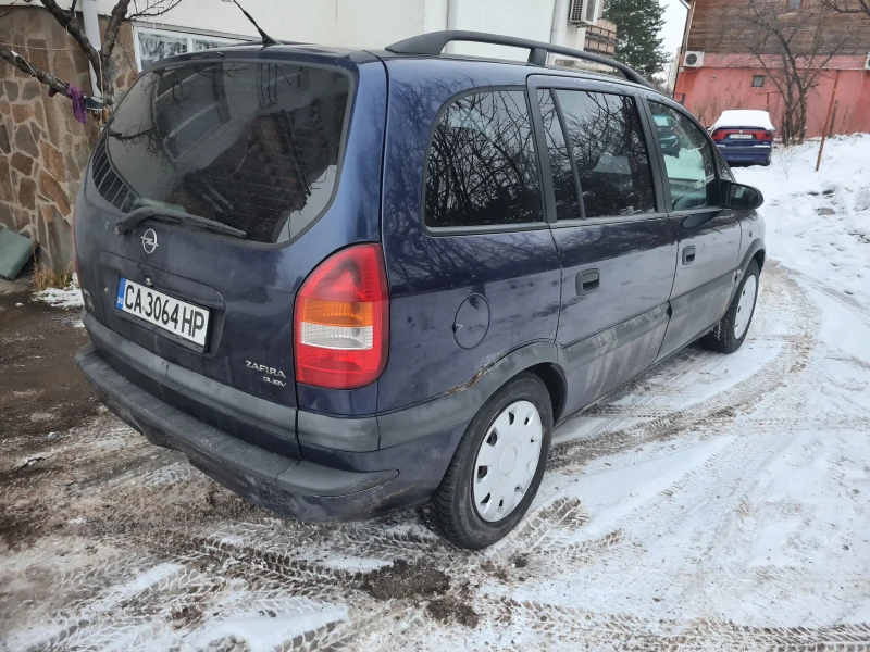 Opel Zafira 2.2 DTL, снимка 3 - Автомобили и джипове - 48677689