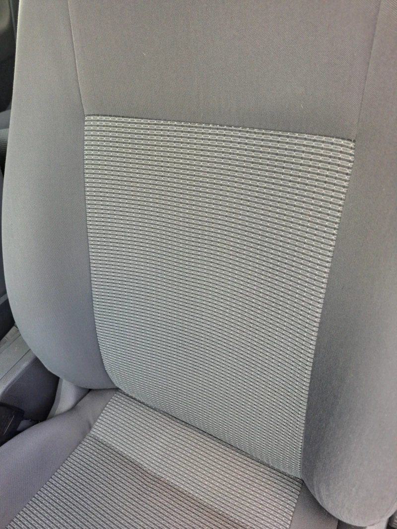 VW Golf Variant 1.9 TDI 105 к.с., снимка 11 - Автомобили и джипове - 50954258