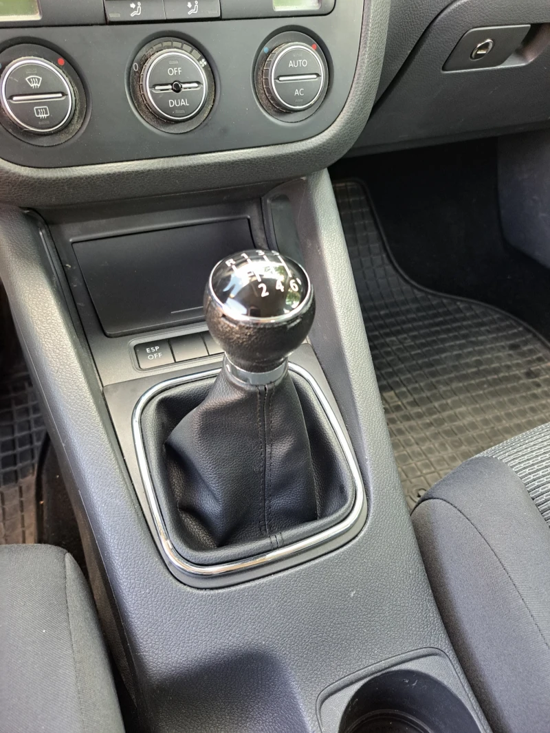 VW Golf Variant 1.9 TDI 105 к.с., снимка 8 - Автомобили и джипове - 50954258