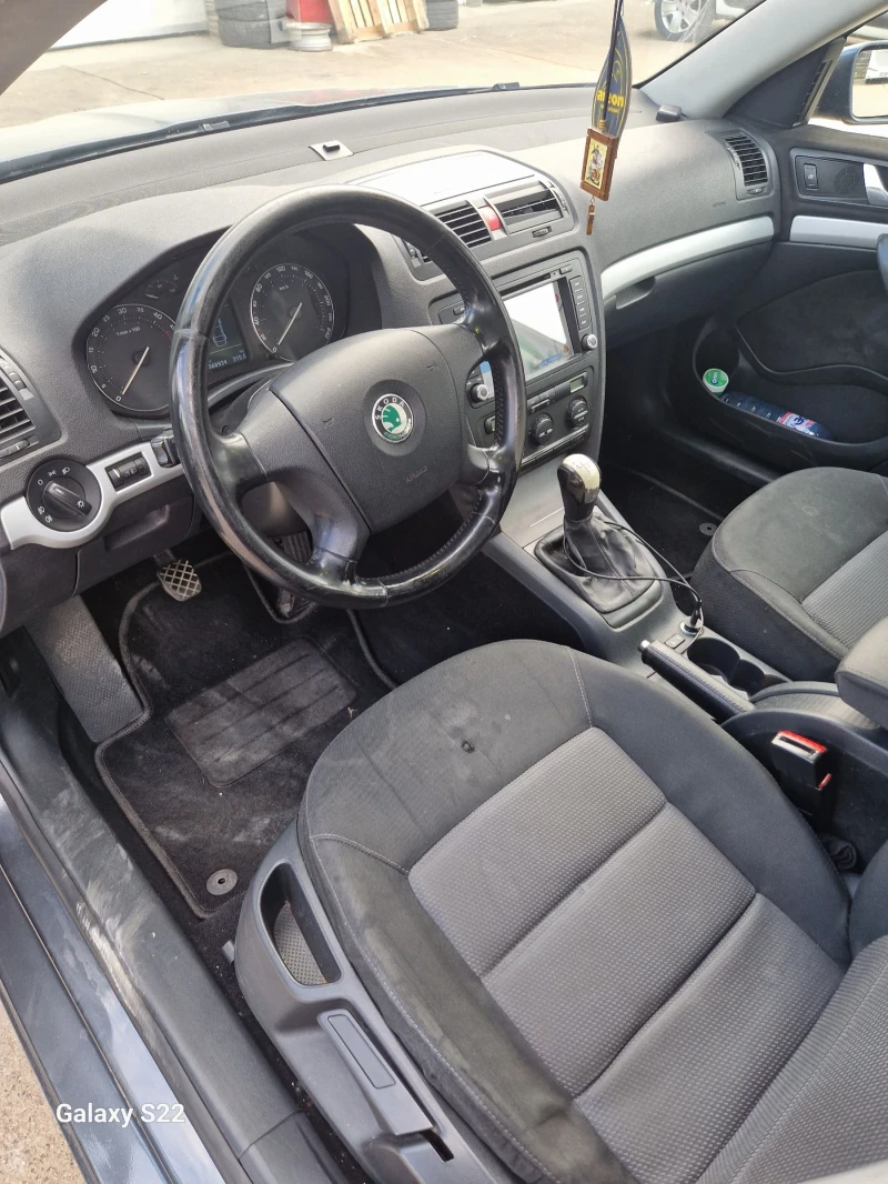 Skoda Octavia, снимка 7 - Автомобили и джипове - 51669931