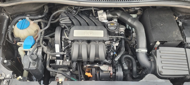 Seat Altea XL 1.6 GAS 102k.c., снимка 16 - Автомобили и джипове - 52135360