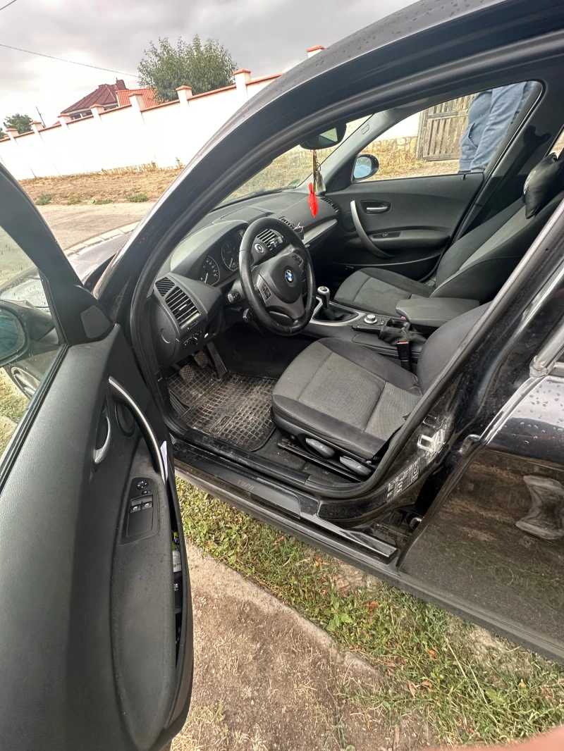 BMW 118 2.0, снимка 7 - Автомобили и джипове - 53302672