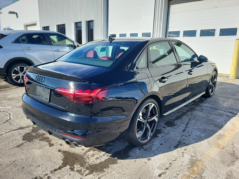 Audi S4 * PROGRESSIV* * Aвтокредит* Пълна сервизна история, снимка 4 - Автомобили и джипове - 53600049