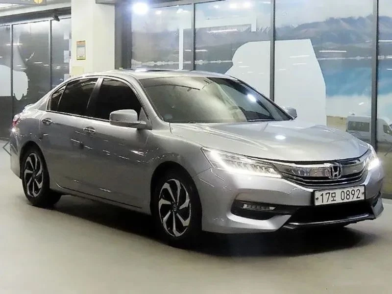 Honda Accord, снимка 3 - Автомобили и джипове - 56688122