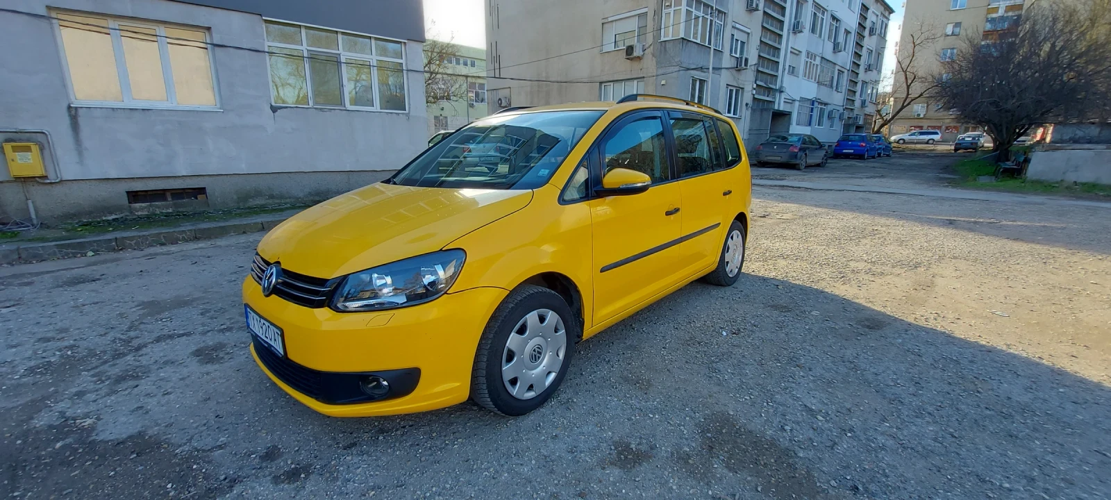VW Touran 1.4Tsi Заводски метан, снимка 1