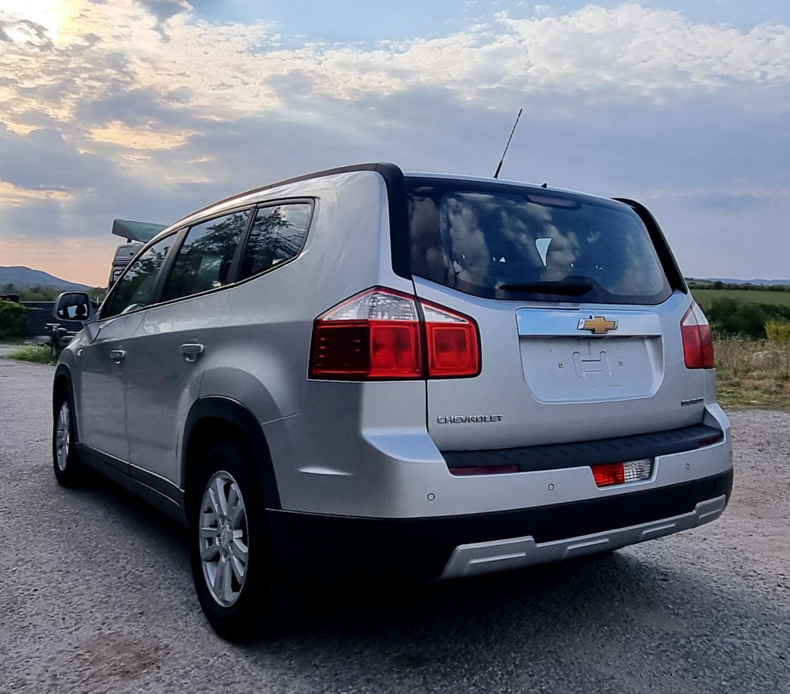 Chevrolet Orlando 1.8i газ/бензин 141к.с.6+ 1 - изображение 5