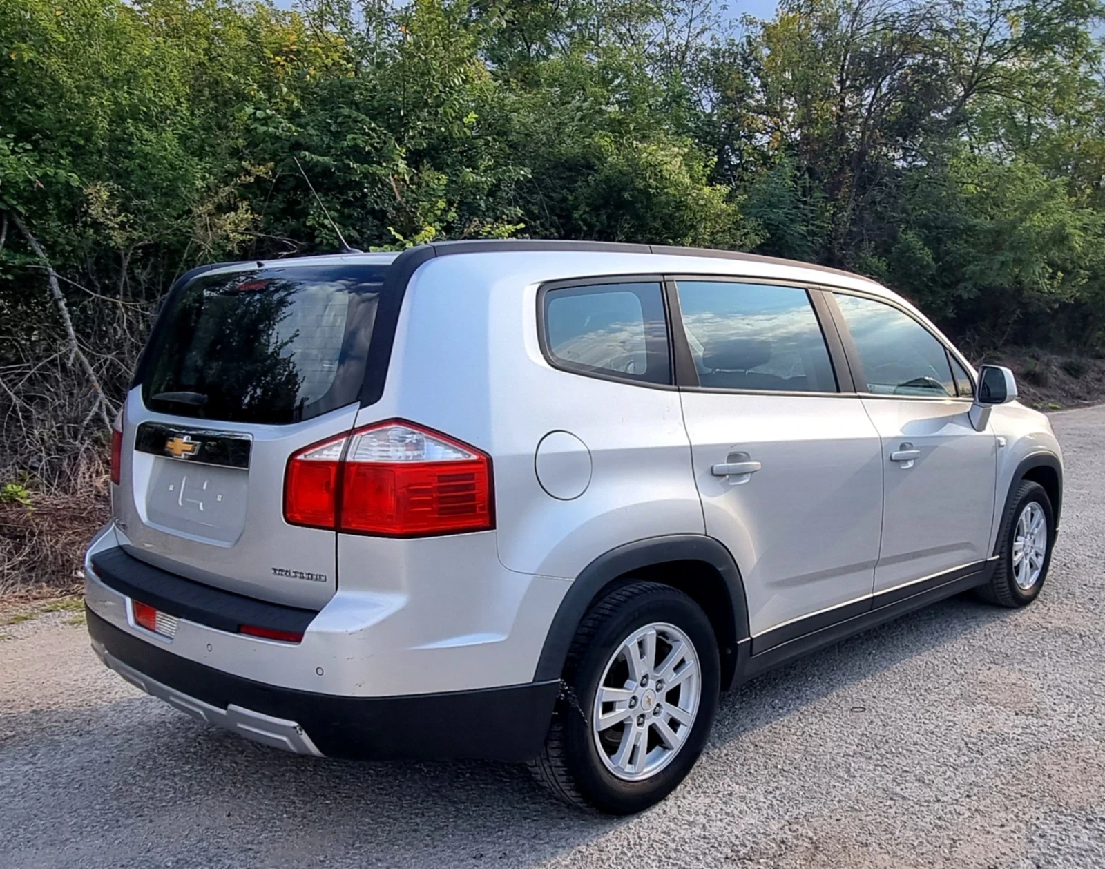 Chevrolet Orlando 1.8i газ/бензин 141к.с.6+ 1 - изображение 4