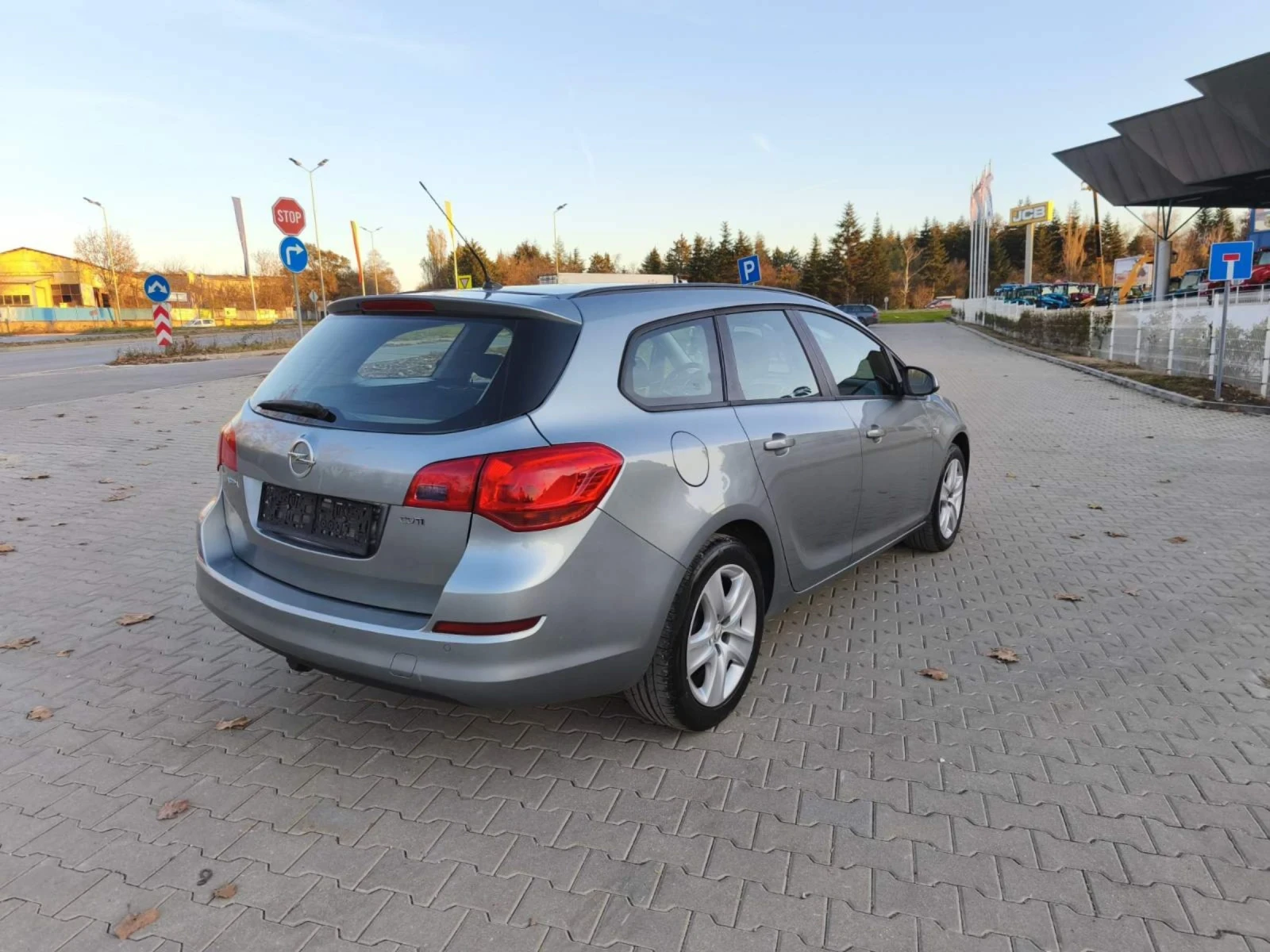 Opel Astra NAVIGACIA - изображение 5