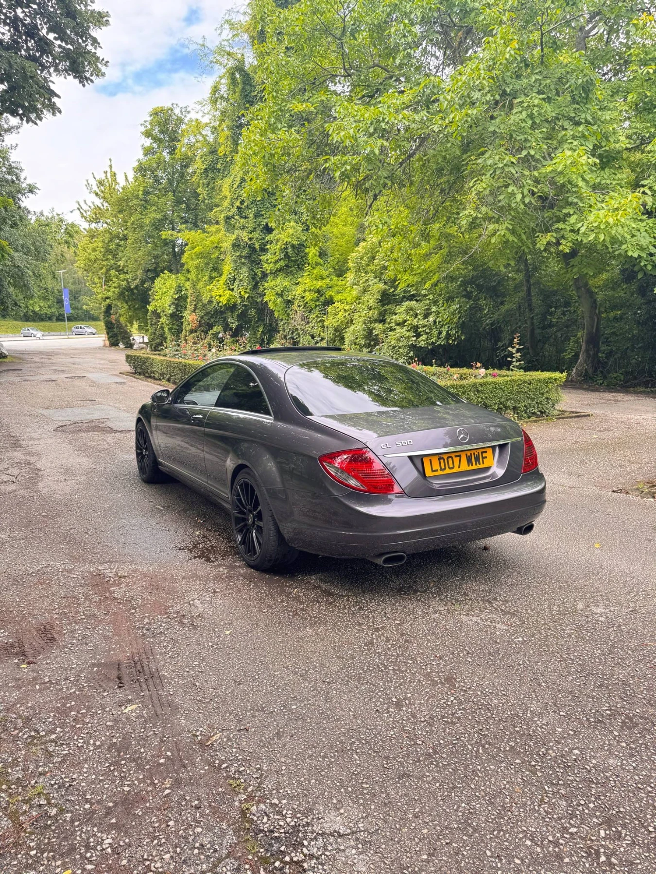 Mercedes-Benz CL 500  - изображение 4