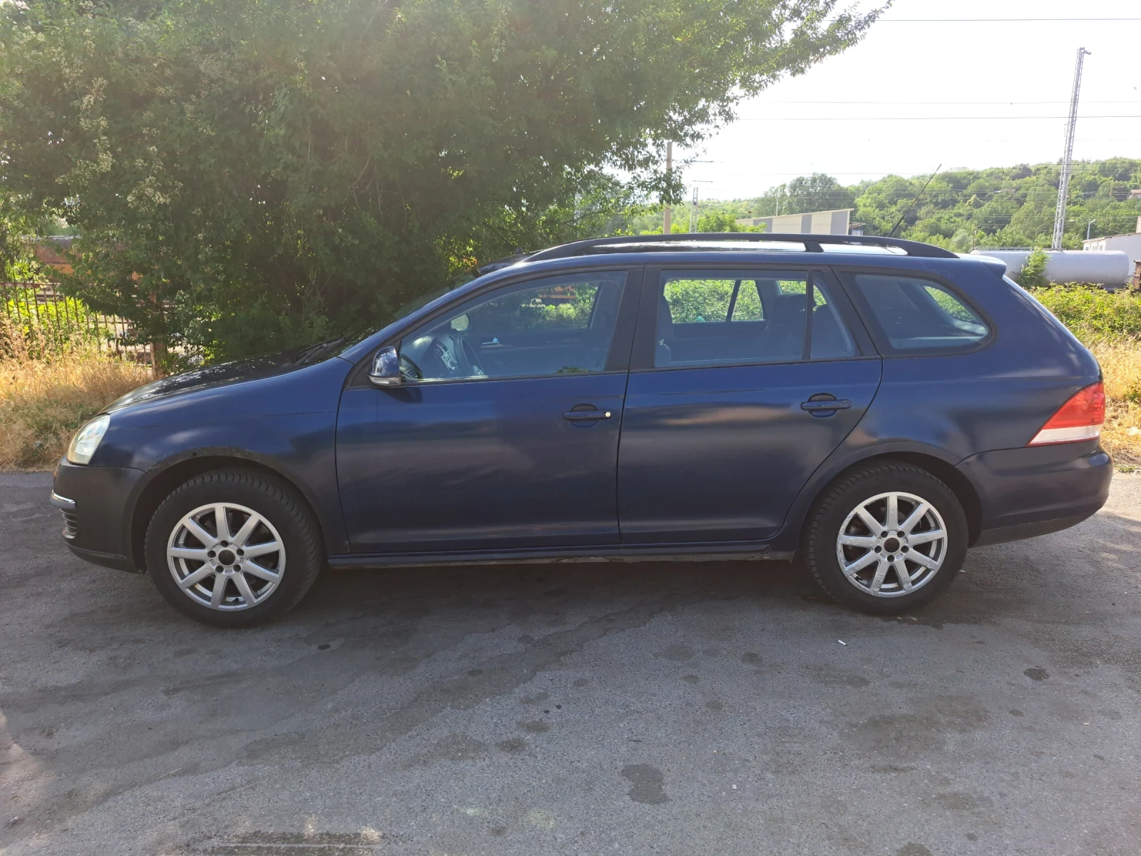 VW Golf Variant 1.9 TDI 105 к.с. - изображение 3