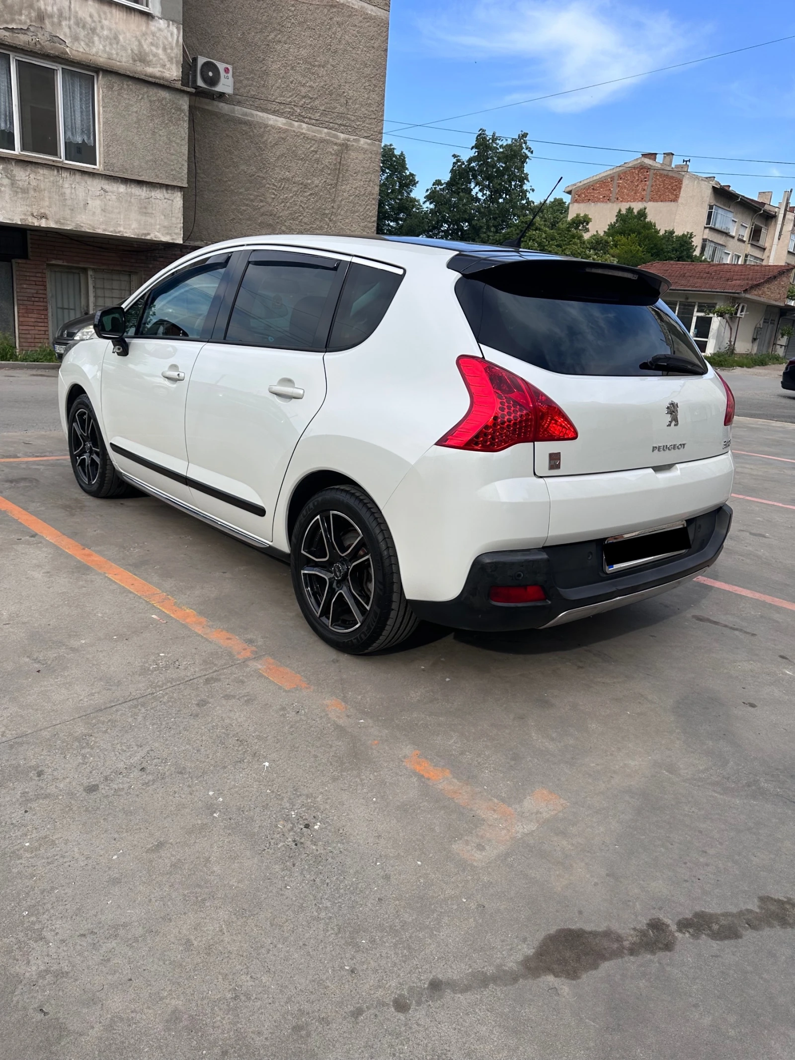 Peugeot 3008 2.0HDI 4x4 Hybrid 4  - изображение 4