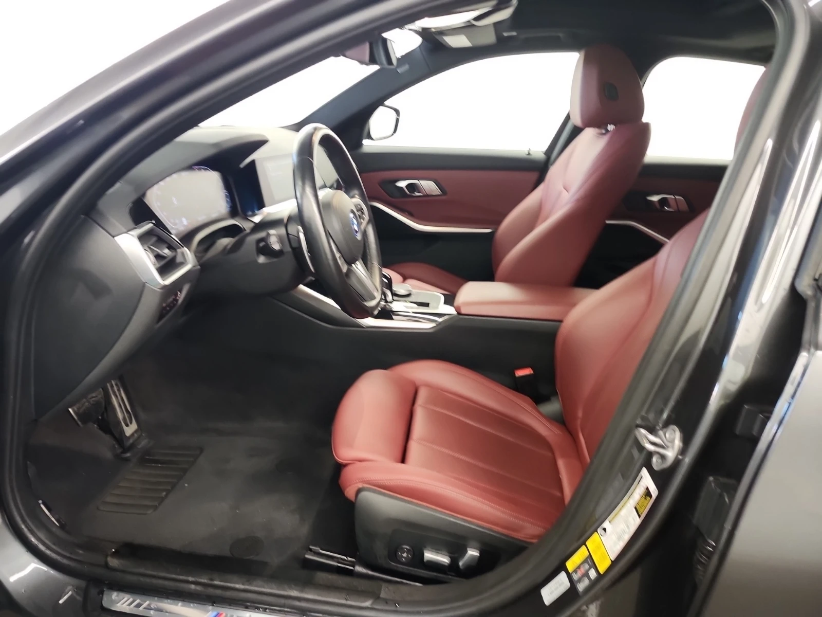 BMW 330 e* CARFAX* ОПЦИЯ ЗА ФИНАНСИРАНЕ*  - изображение 7