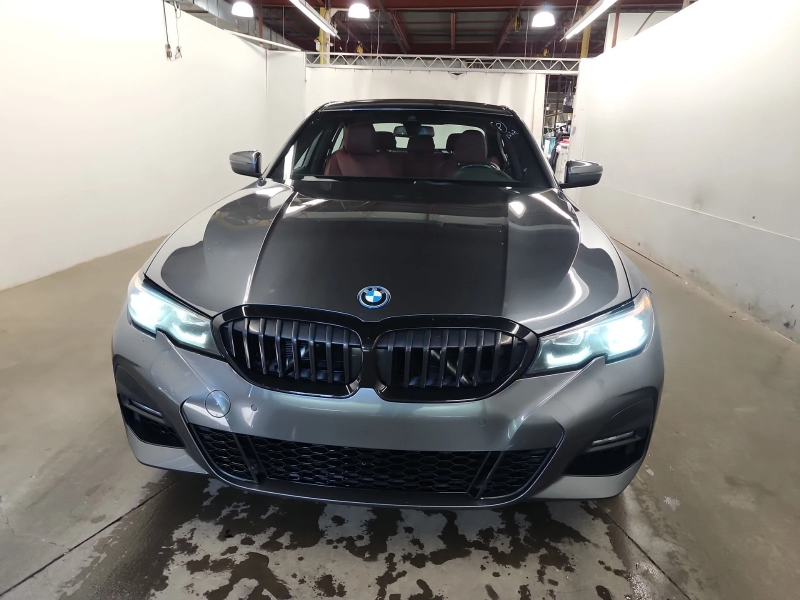 BMW 330 e* CARFAX* ОПЦИЯ ЗА ФИНАНСИРАНЕ*  - изображение 2