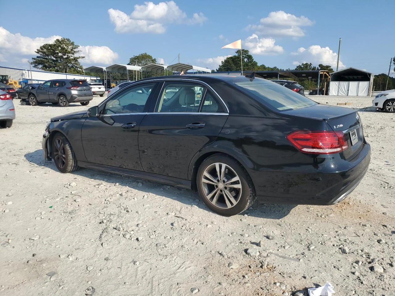 Mercedes-Benz E 250 BlueTEC / Avantgarde / Кожа / Панорама / AUTO  - изображение 2