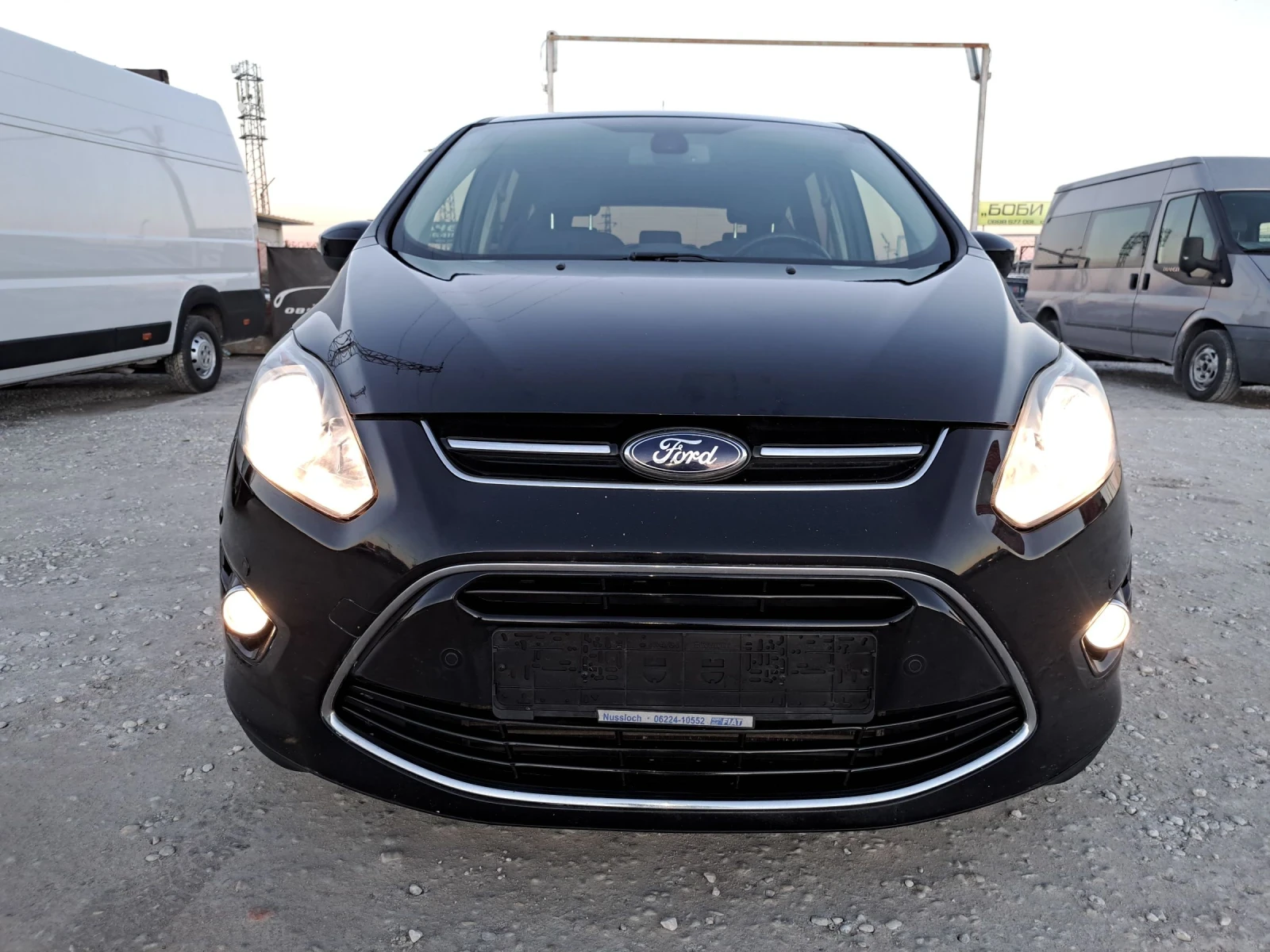 Ford C-max 2.0Hdi/САМОПАРКИРАНЕ/ПОДГРЕВ/ НАВИ/ CRUIZE - изображение 4