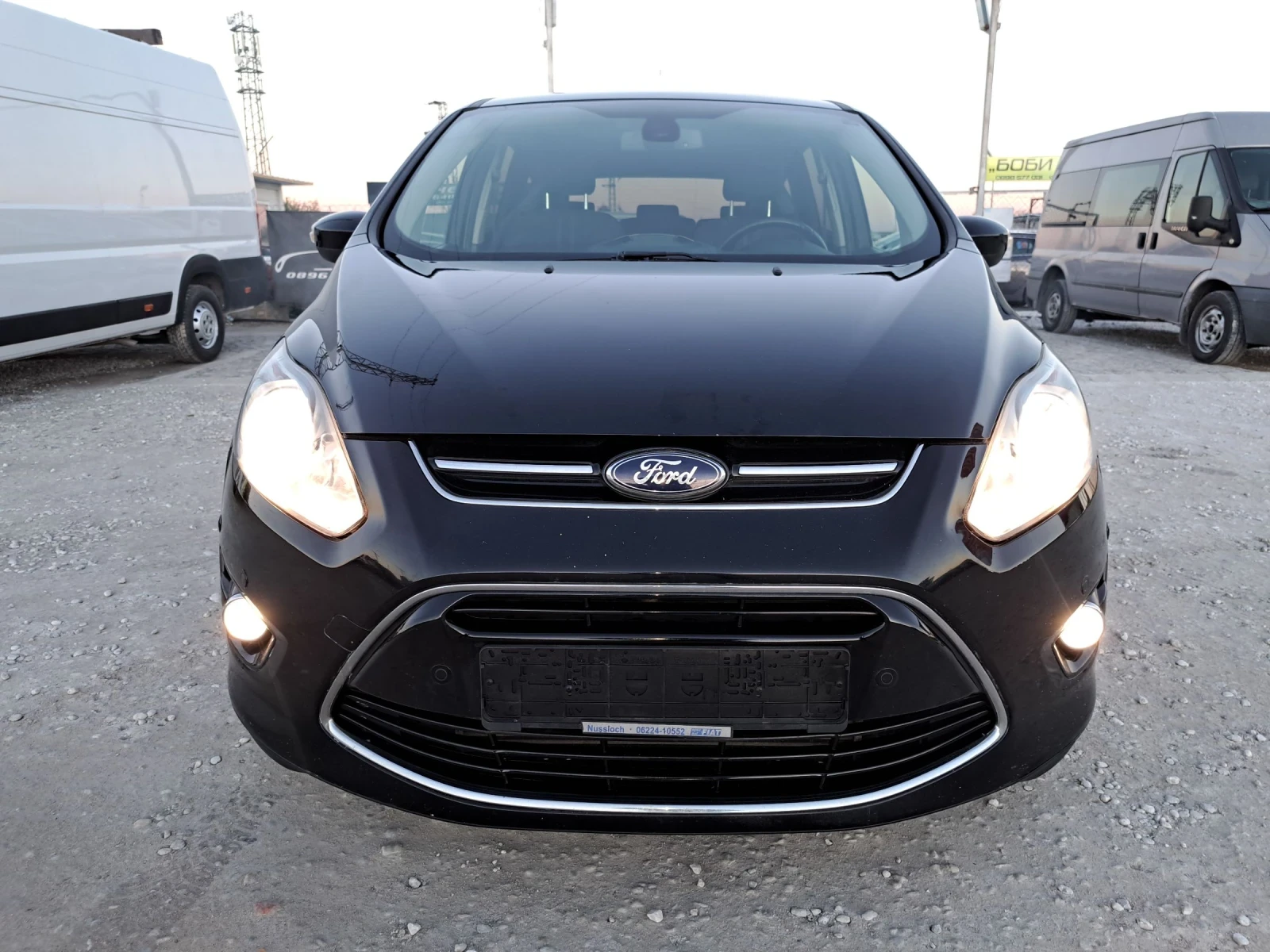Ford C-max 2.0Hdi/САМОПАРКИРАНЕ/ПОДГРЕВ/ НАВИ/ CRUIZE - изображение 2