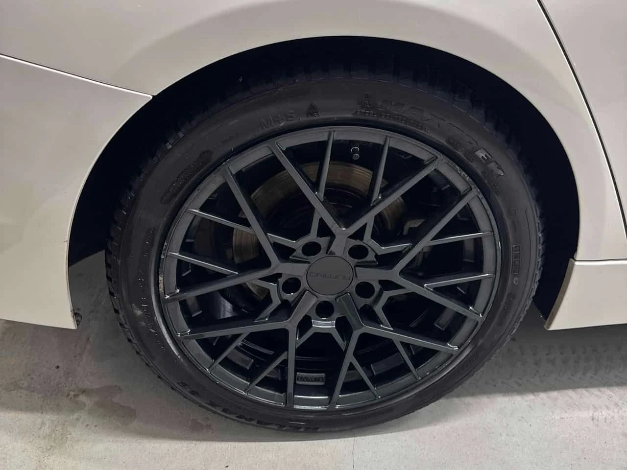 BMW 320 * xDrive * CARFAX * ПАНОРАМА * KEYLESS * ПОДГРЕВИ, снимка 11 - Автомобили и джипове - 54039741