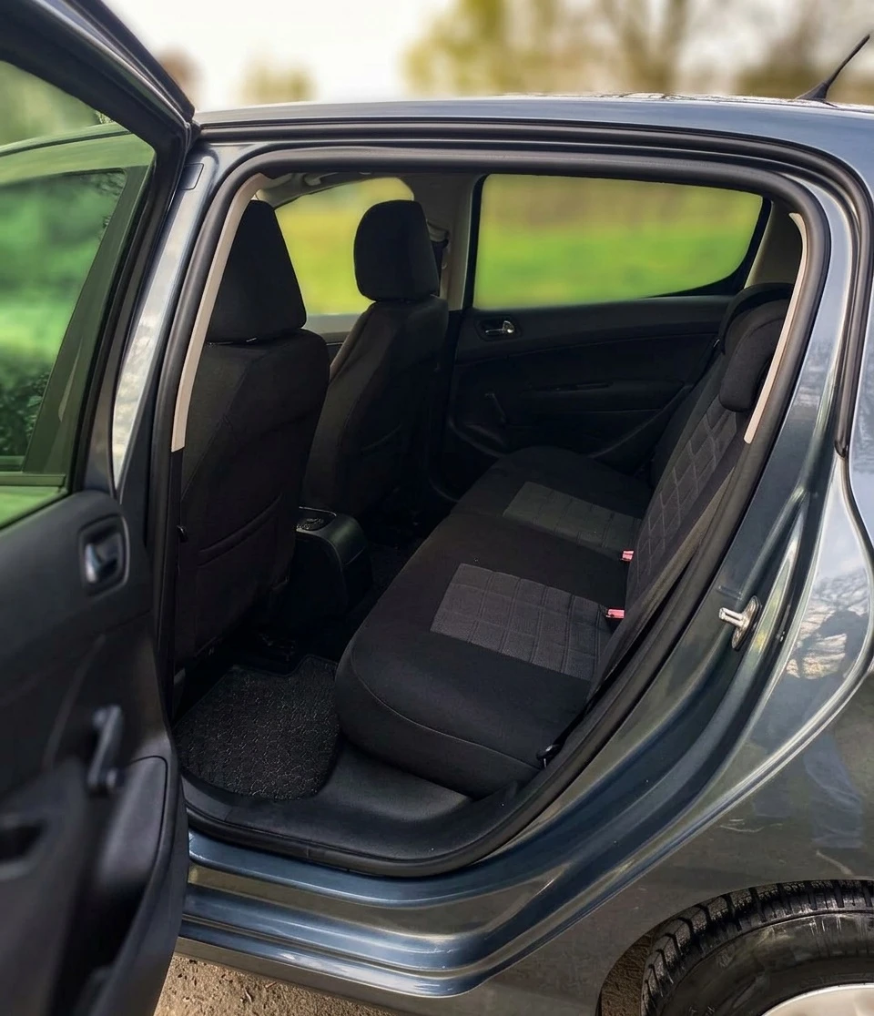 Peugeot 308 1.6 HDi (92 кс), снимка 11 - Автомобили и джипове - 54041788