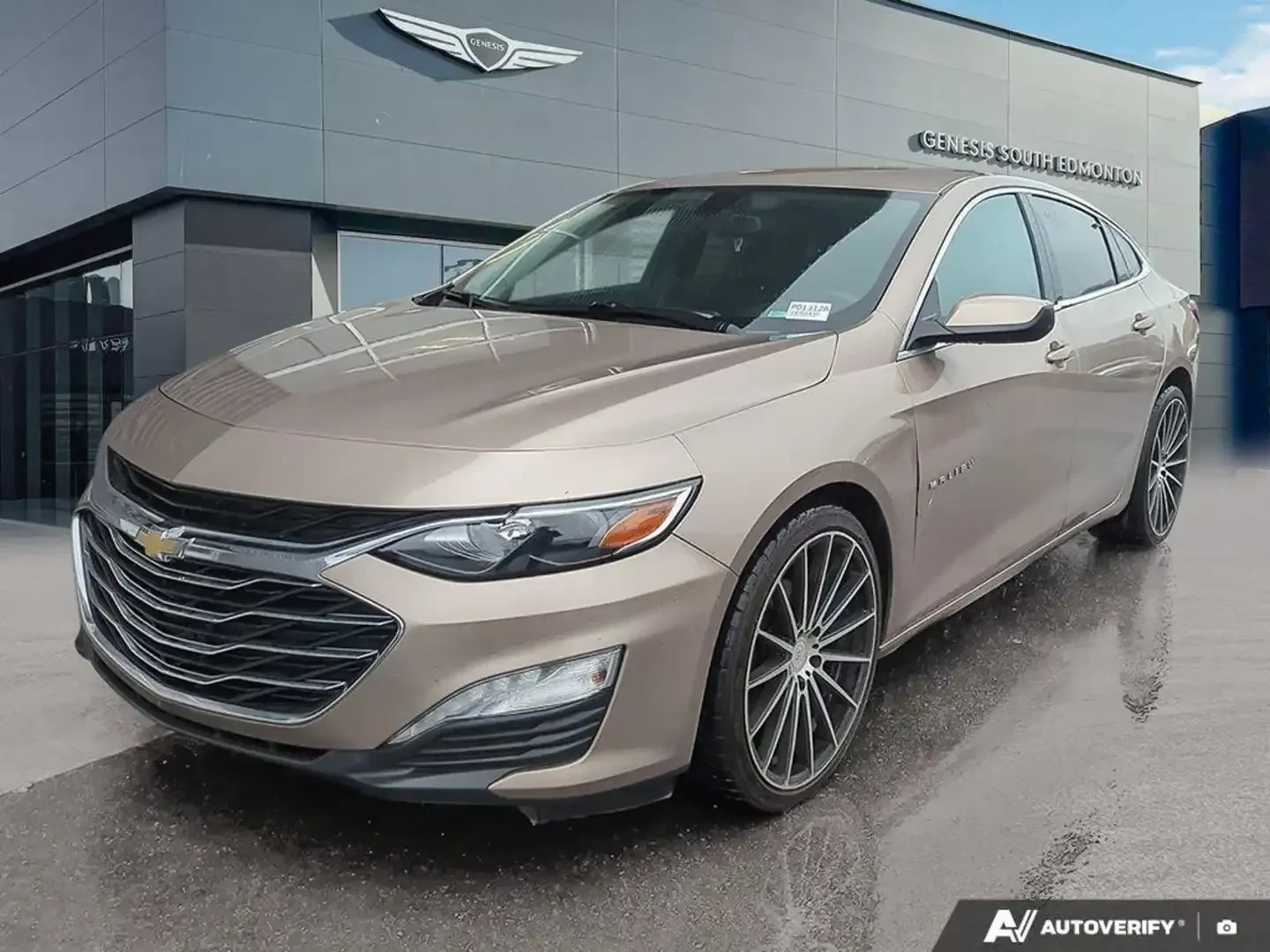 Chevrolet Malibu 1.5 Turbo LED CARPLAY KEYLESS CAM LAN ASS ПОДГРЕВ