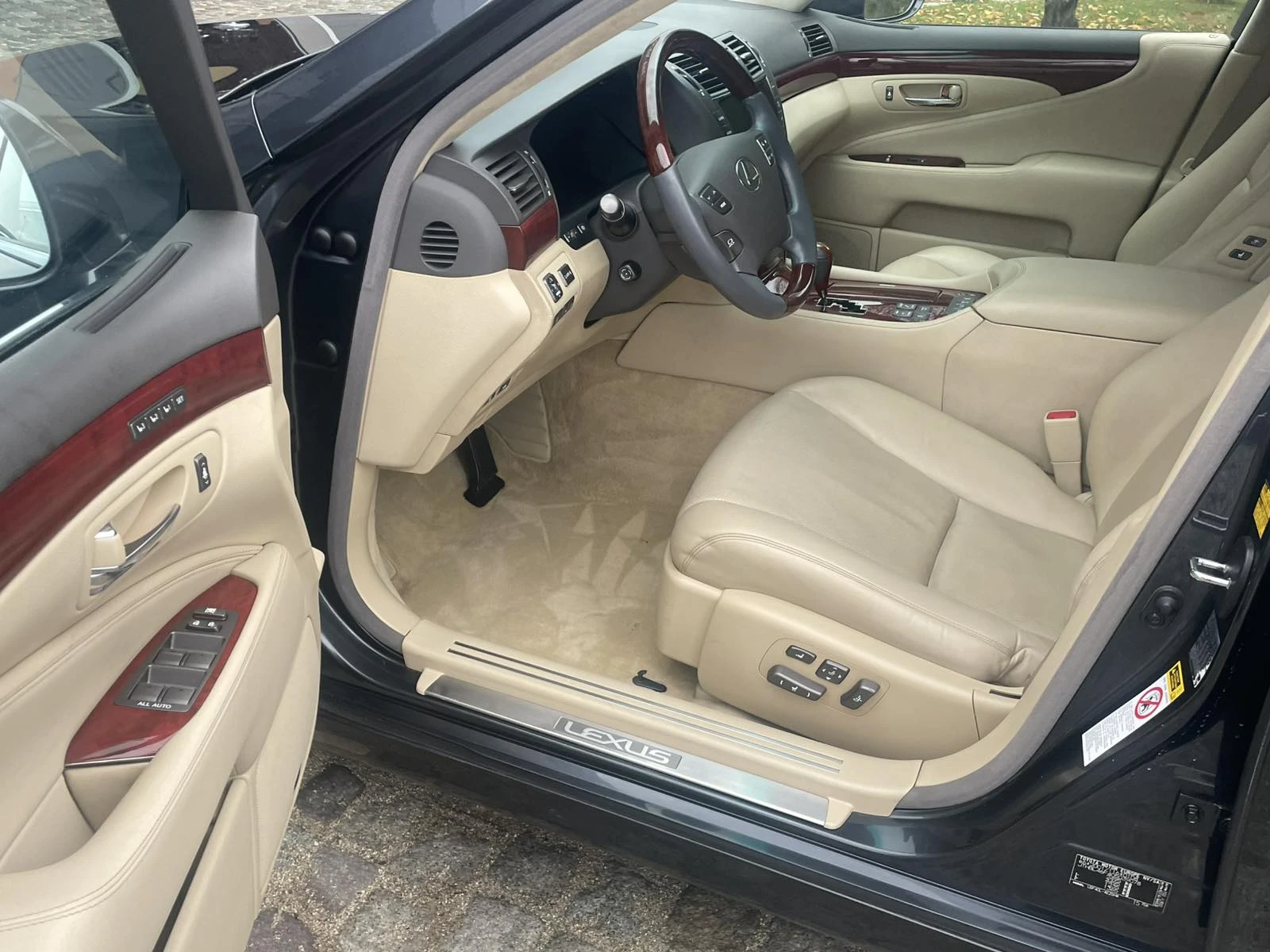 Lexus LS 460 | Mobile.bg � ����������� 7