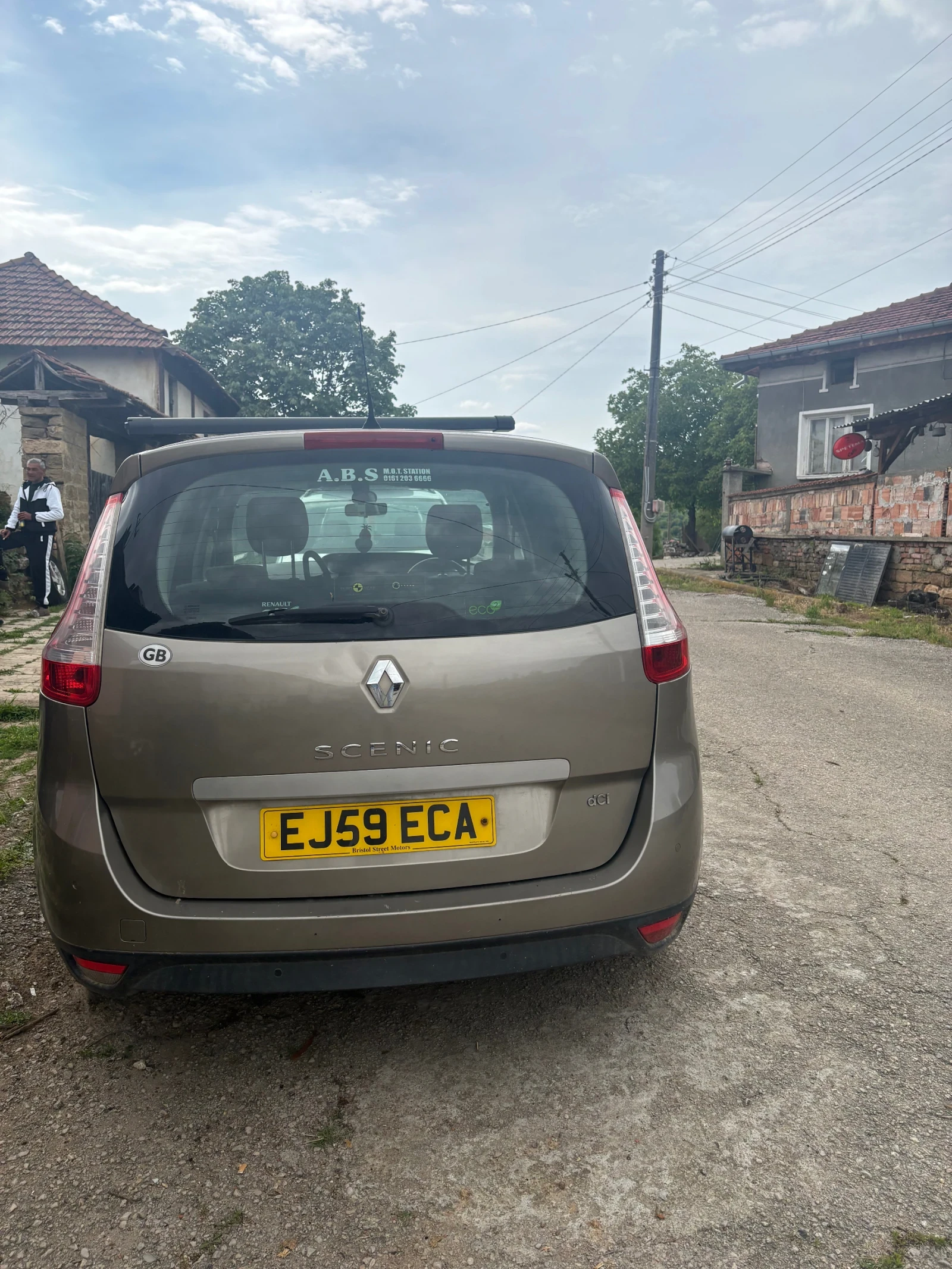 Renault Grand scenic, снимка 2 - Автомобили и джипове - 54608200