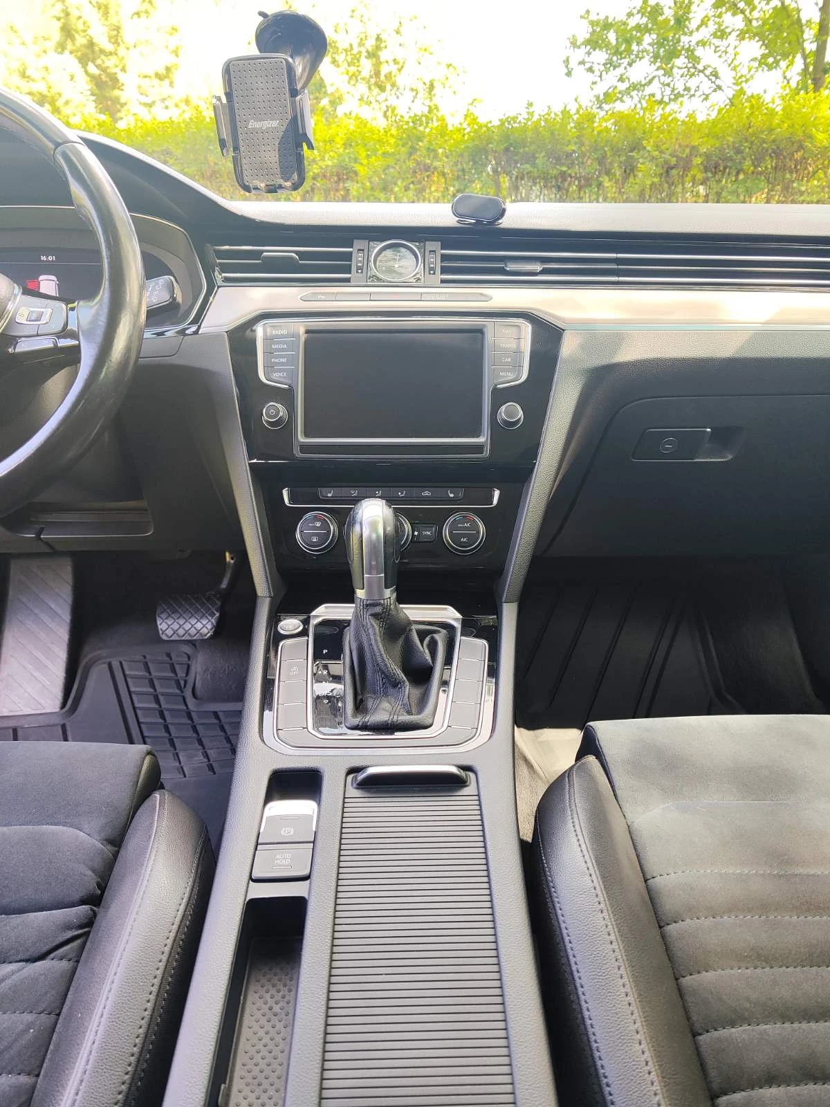 VW Passat 2.0, снимка 7 - Автомобили и джипове - 55373693
