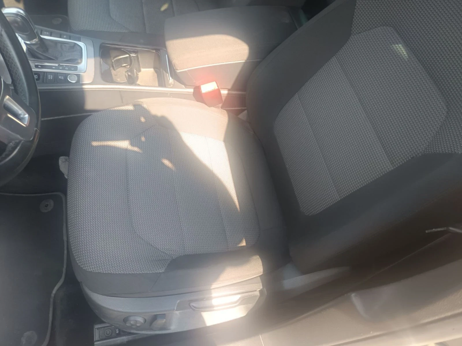 VW Passat AVTOMAT, снимка 10 - Автомобили и джипове - 55575768