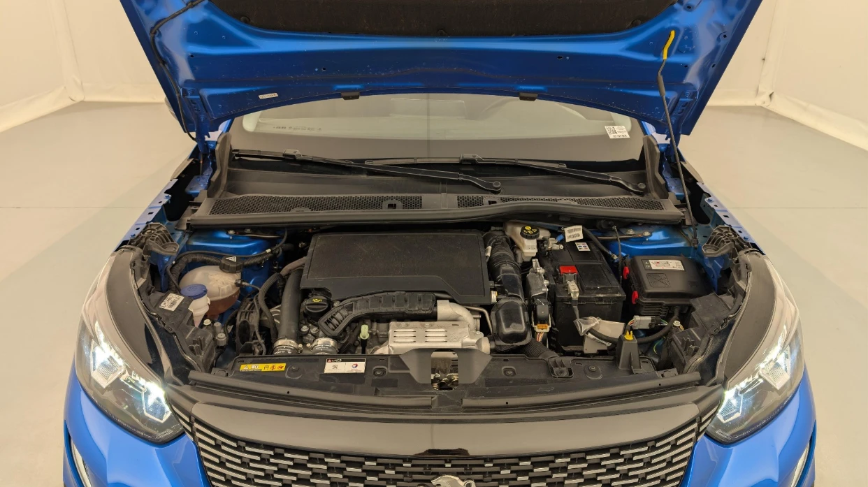 Peugeot 2008 Allure, снимка 17 - Автомобили и джипове - 55613497
