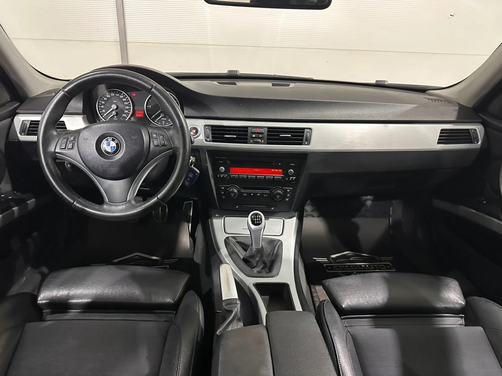 BMW 320 E90 M47, снимка 8 - Автомобили и джипове - 55717250