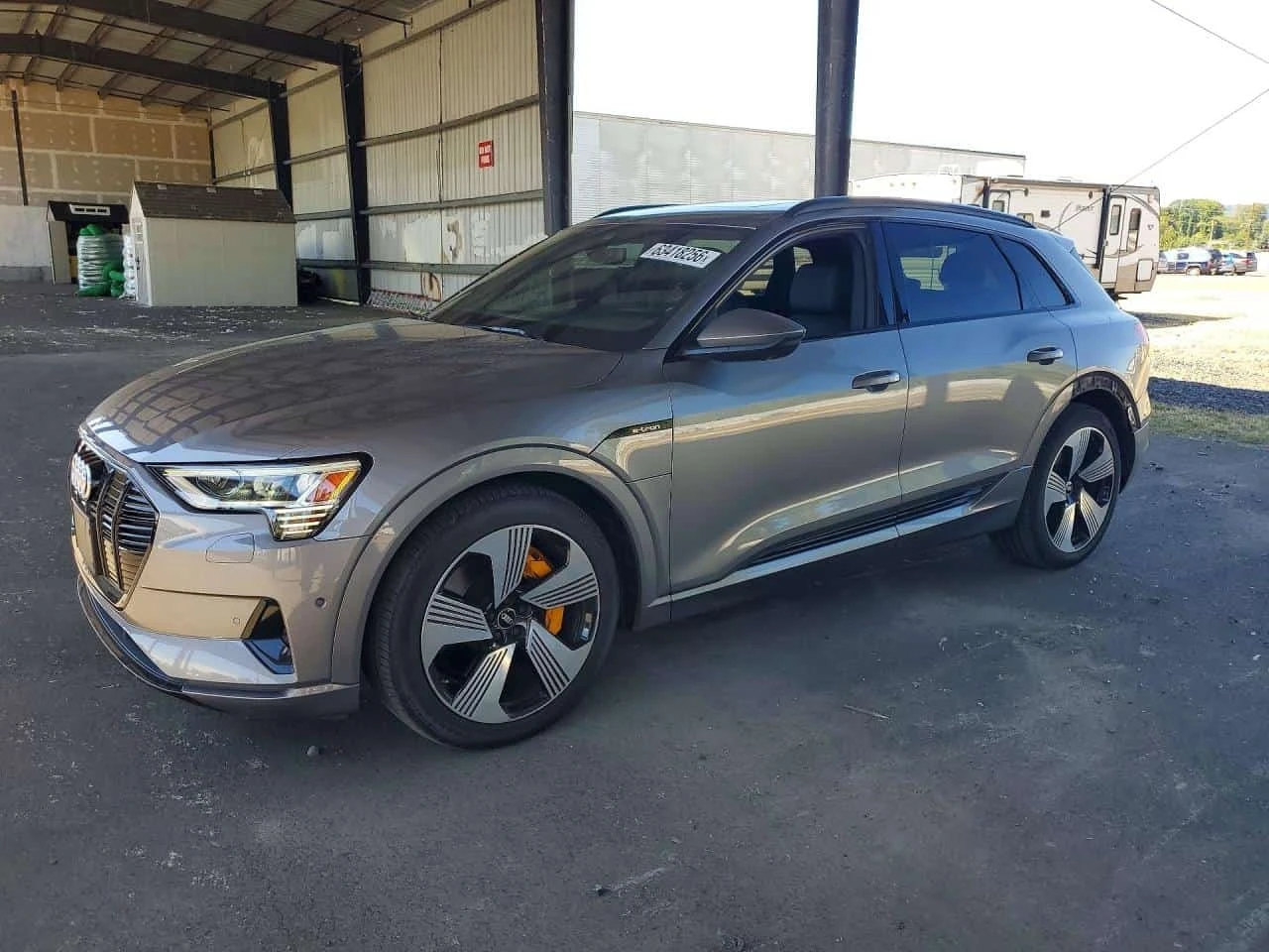 Audi E-Tron * quattro Premium Plus * CARFAX * БЕЗ ПЪРВОНАЧАЛНА