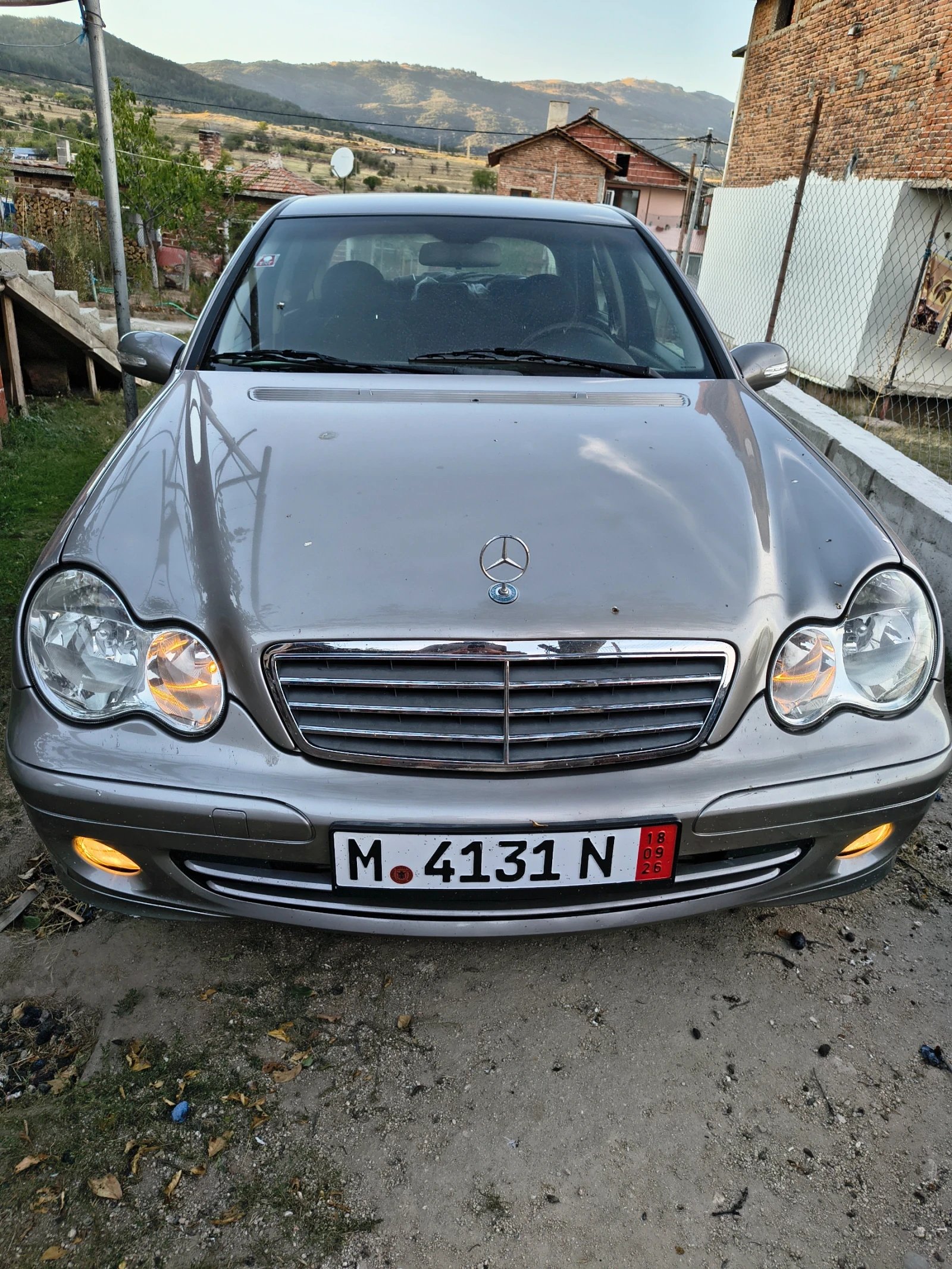 Mercedes-Benz C 200