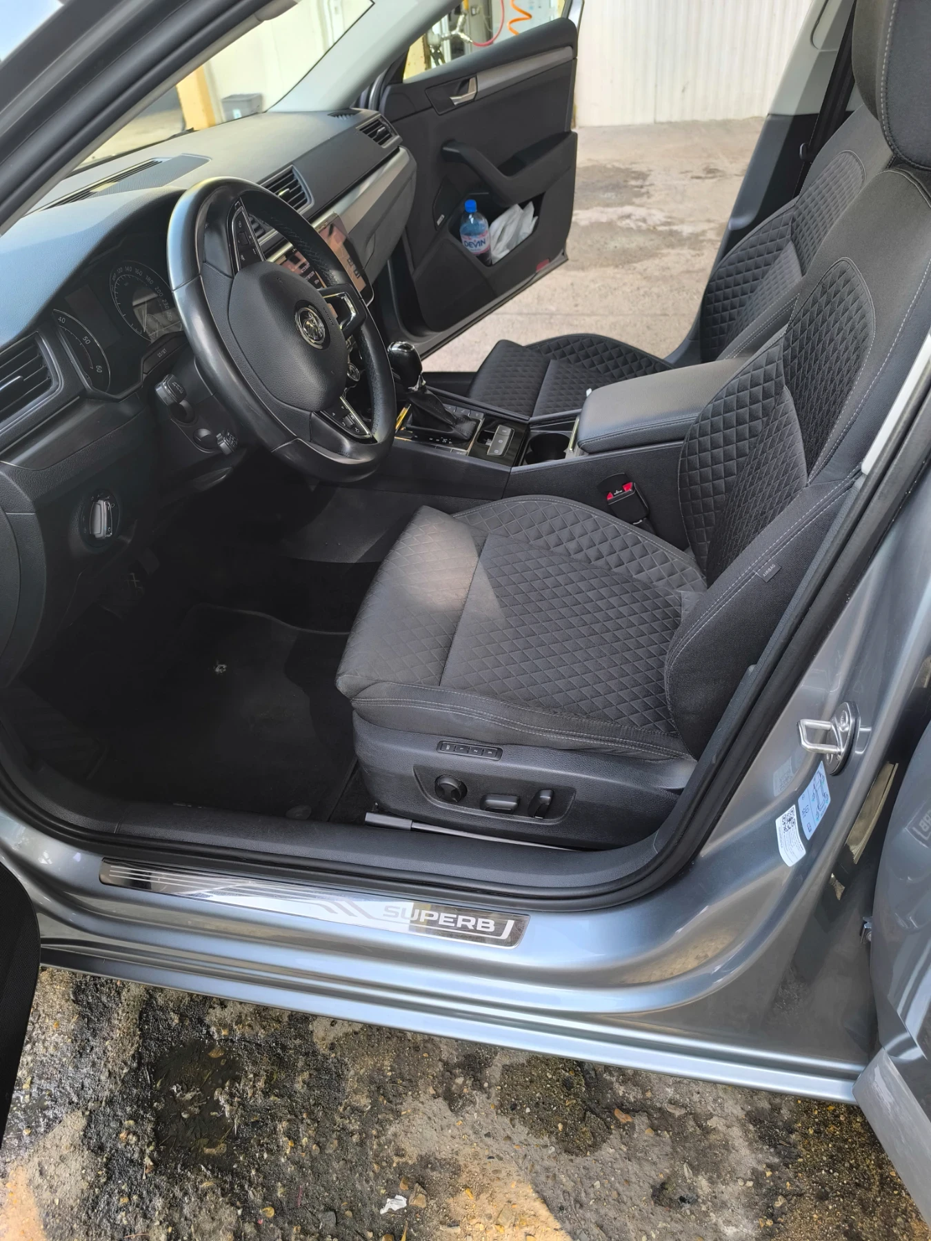 Skoda Superb, снимка 7 - Автомобили и джипове - 56382269