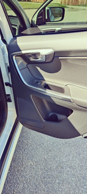 Volvo XC60, снимка 11