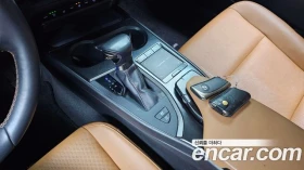 Lexus UX 250h | TOP SERVICE 80K KM, снимка 9