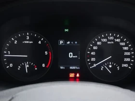Hyundai Tucson 2.0 2WD, снимка 8