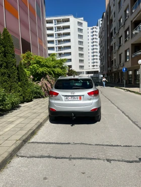 Обява за продажба на Hyundai IX35 Панорама, камера, подгрев, патктроници, Keyless Go ~15 900 лв. - изображение 4