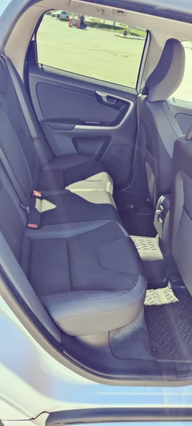 Volvo XC60, снимка 13