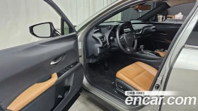 Lexus UX 250h | TOP SERVICE 80K KM - 21999 € - 51178785 10