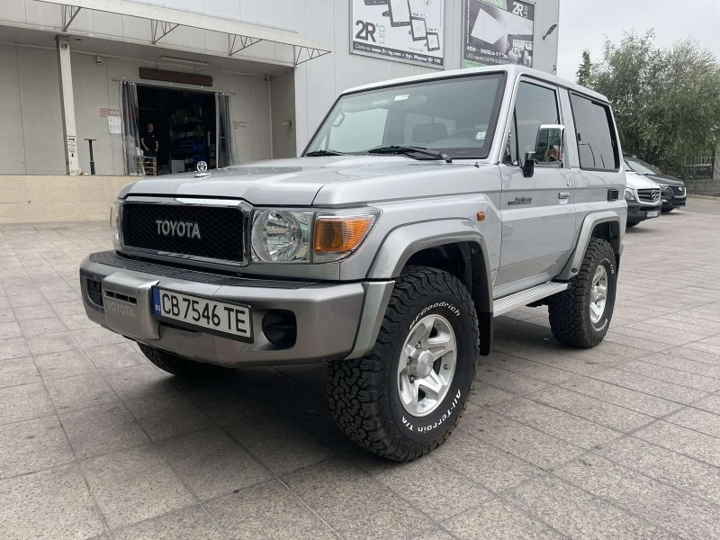 Toyota Land cruiser GRJ71, снимка 1 - Автомобили и джипове - 47289810