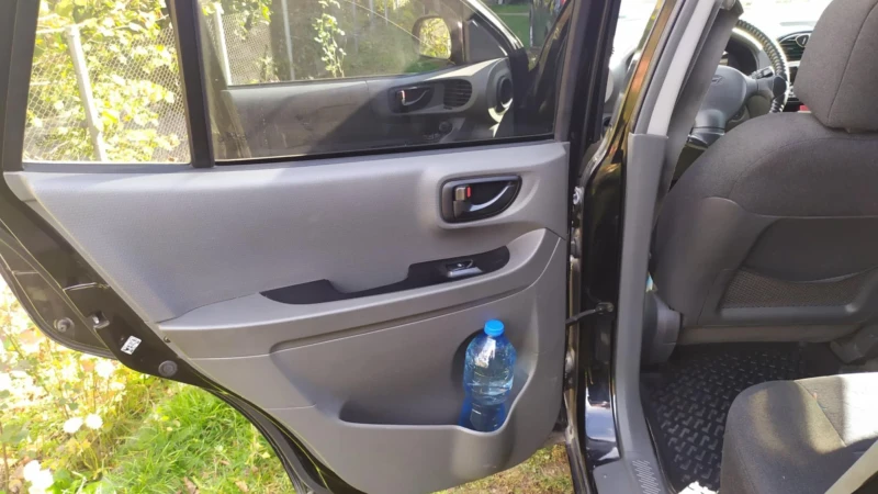 Hyundai Santa fe 2.4 бензин-147к.с., снимка 11 - Автомобили и джипове - 52832239