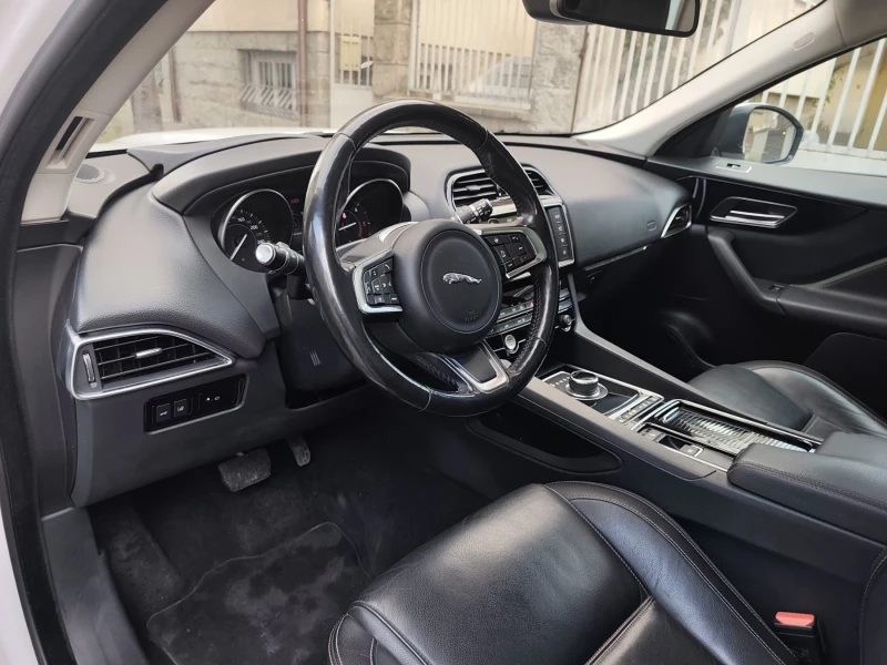 Jaguar F-PACE 2.5D, снимка 7 - Автомобили и джипове - 53035600