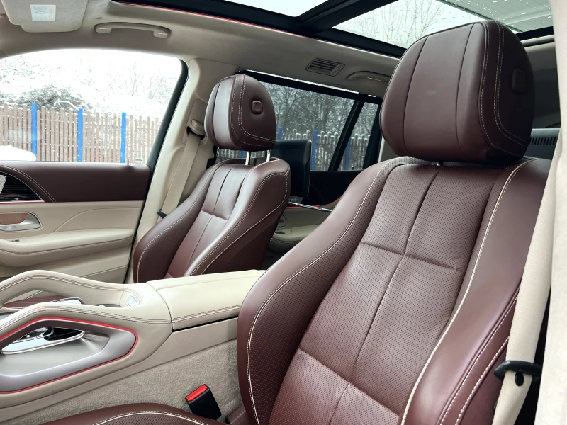 Mercedes-Benz GLS 600 MAYBACH/FIRST CLASS/DESIGNO-MANUFAKTUR/BURM/TV/, снимка 8 - Автомобили и джипове - 53336855