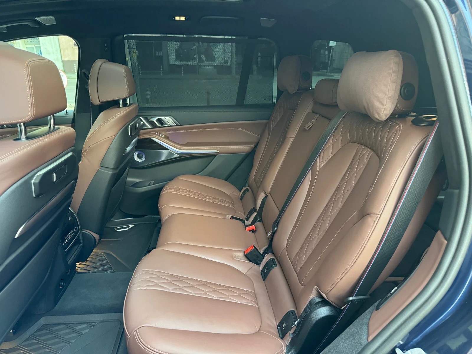 BMW X7 M60i B&W/ Soft-Close/ Sky Lounge - изображение 9