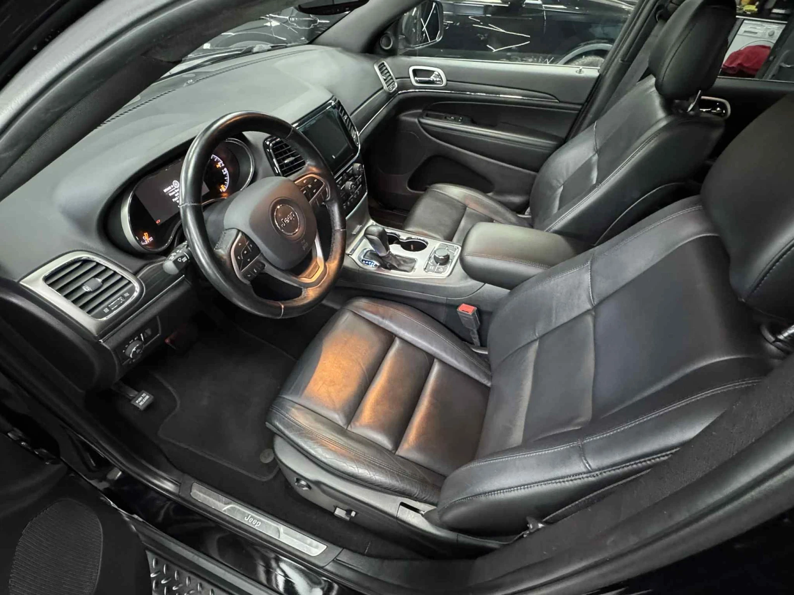 Jeep Grand cherokee 3.6/V6/2021 - изображение 9