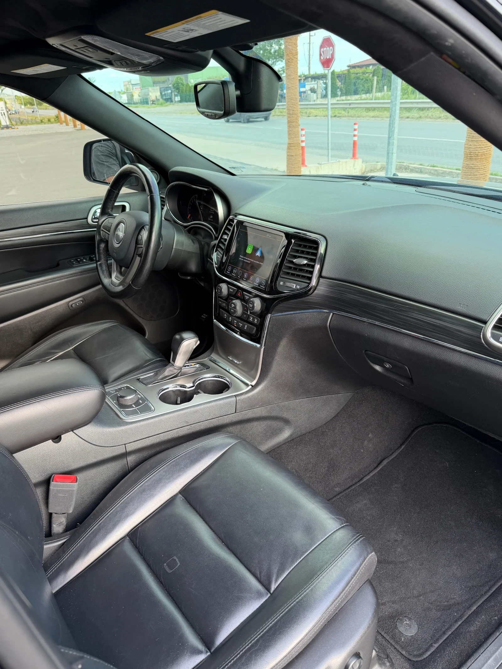 Jeep Grand cherokee 3.6/V6/2020, снимка 9 - Автомобили и джипове - 53190341
