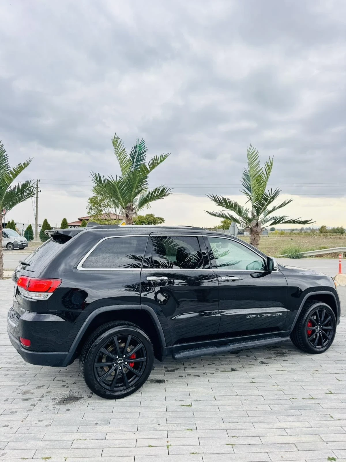 Jeep Grand cherokee 3.6/V6/2021 - изображение 4