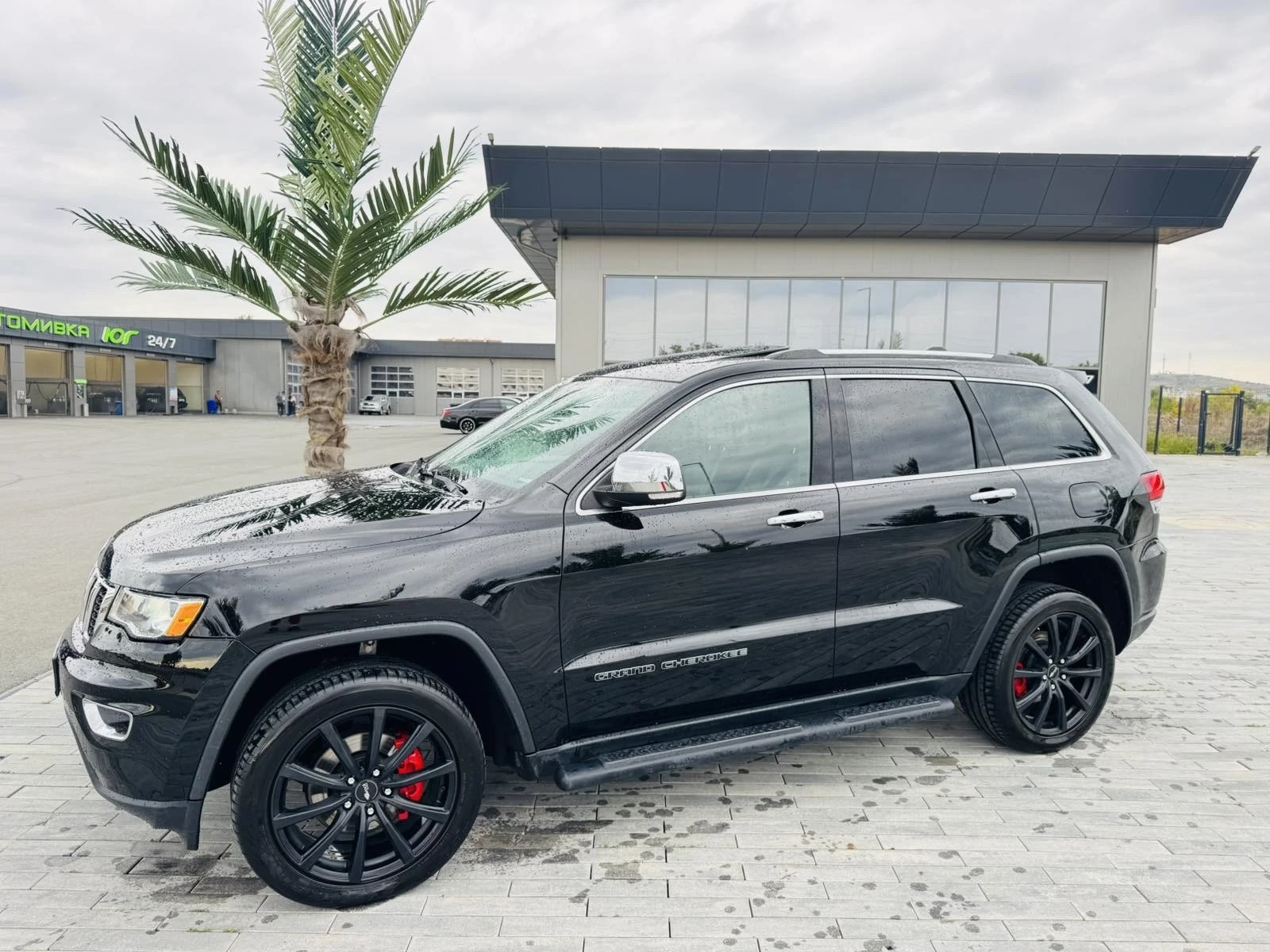 Jeep Grand cherokee 3.6/V6/2021 - изображение 3