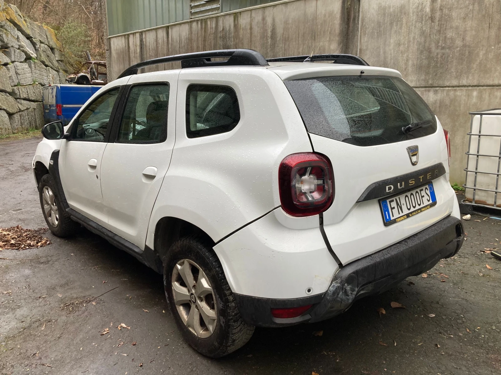 Dacia Duster 1.5dci, снимка 4 - Автомобили и джипове - 54020678