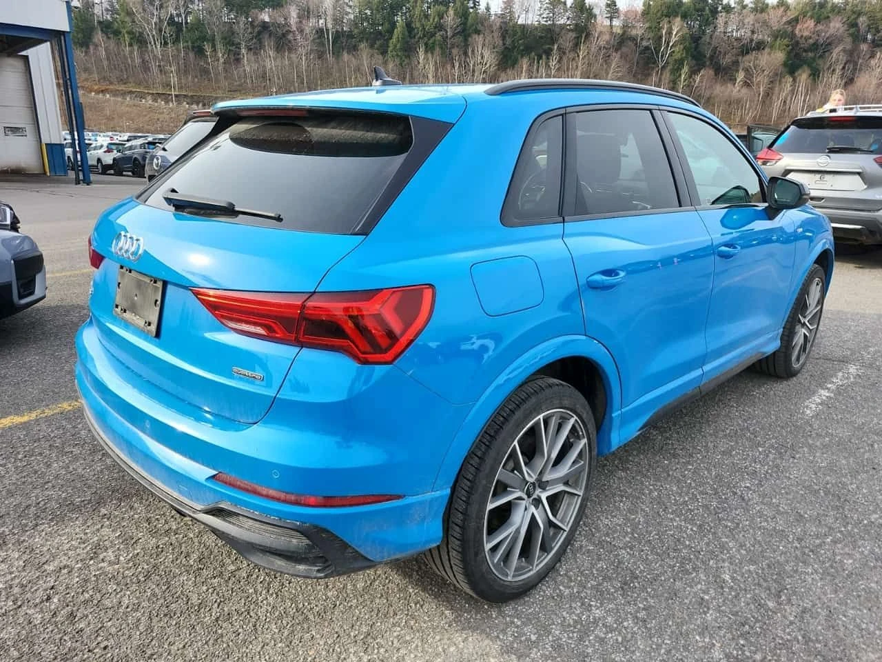 Audi Q3 | PROGRESSIV | DISTRONIC | ПОДГРЕВ | CARFAX | , снимка 3 - Автомобили и джипове - 54428762